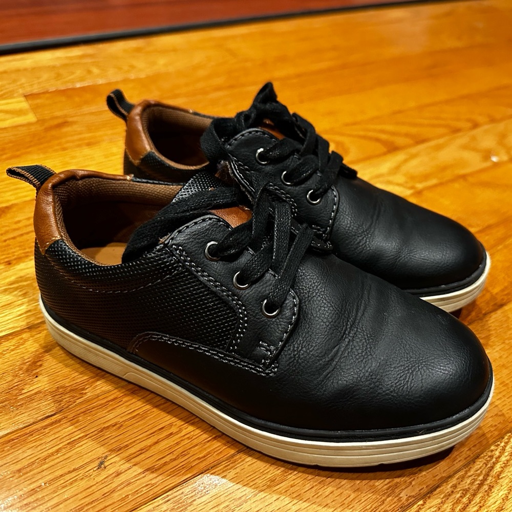 Boys Nordstrom Oxford dress shoes size 1